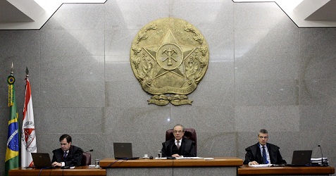 Sessão plenária do dia 15 de junho de 2016 (Foto: Karina Camargos Coutinho)